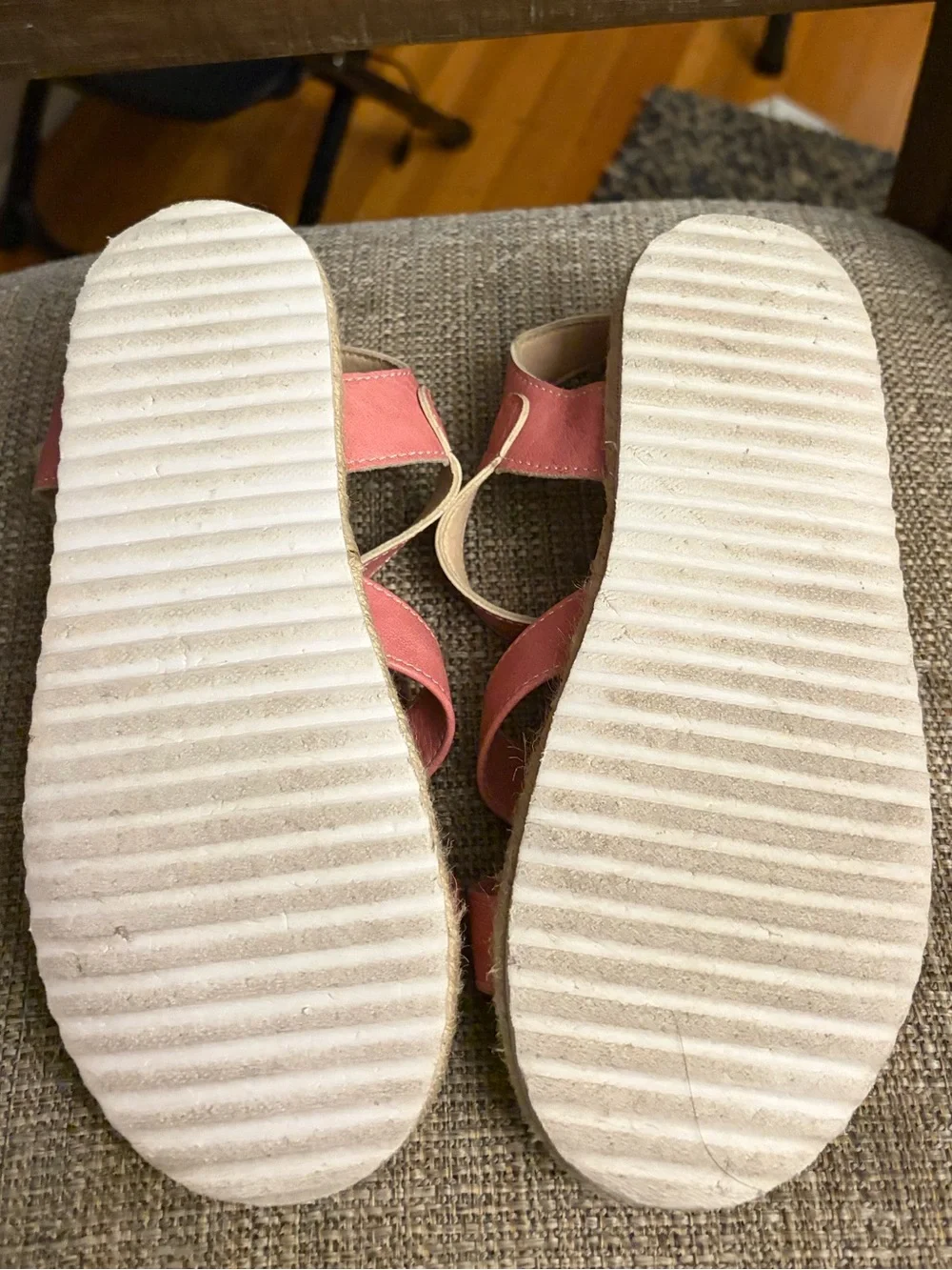 Kids sandals size 6